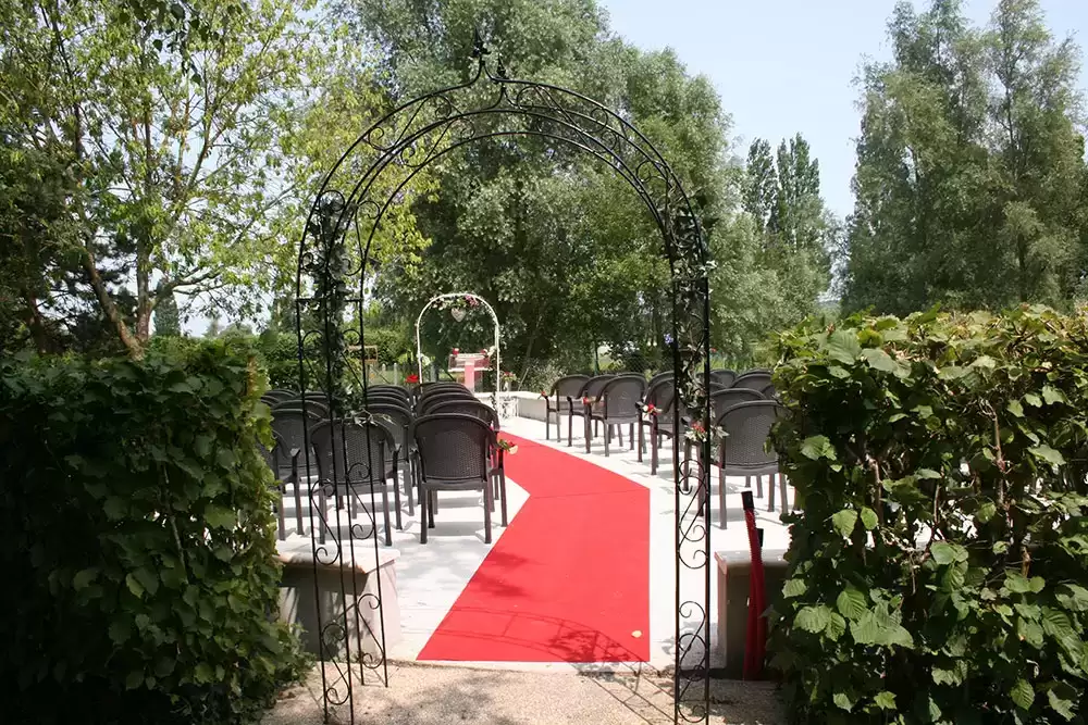Cérémonie laïque pour un mariage au Val Sarah Cérémonie laïque pour un mariage au Val Sarah